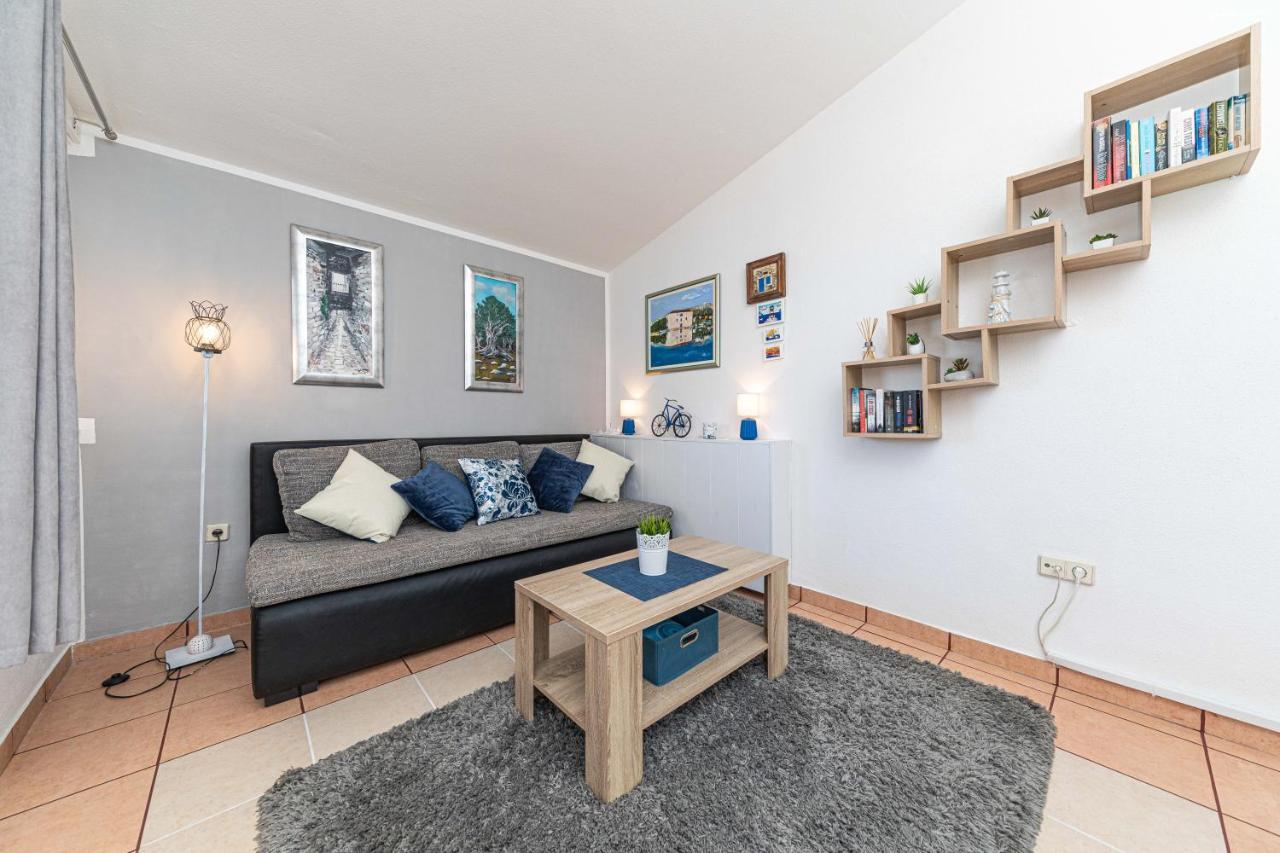 Apartment Glavica Traù Esterno foto